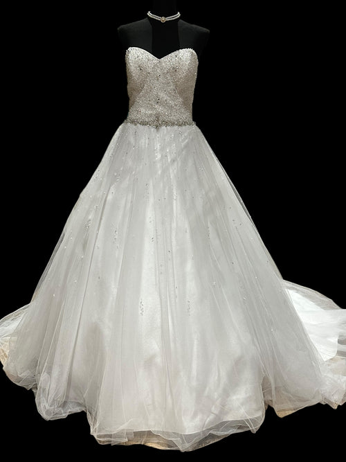 Alfred Angelo Princess Ballgown Wedding Dress | Strapless Sweetheart Tulle Bridal Gown with Beaded Bodice SIZE 10