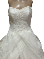 David’s Bridal Princess-Style Ball Gown with a Sweetheart Neckline- SIZE 6
