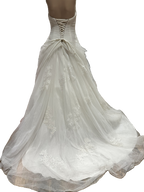 David’s Bridal Princess-Style Ball Gown with a Sweetheart Neckline- SIZE 6