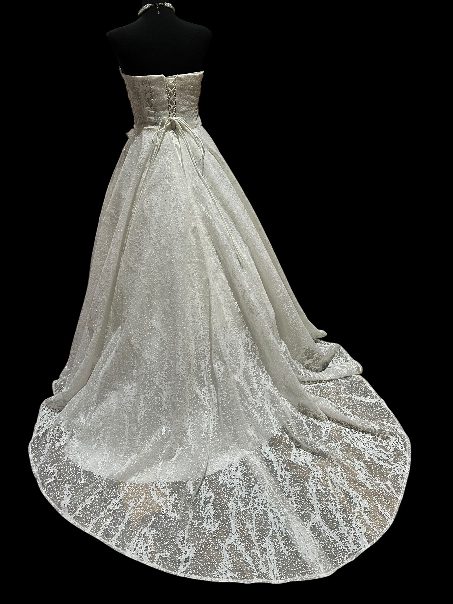 A Custom Couture-Style Ball Gown with  intricate Details Throughout with SweetHeart Neckline SIZE 6