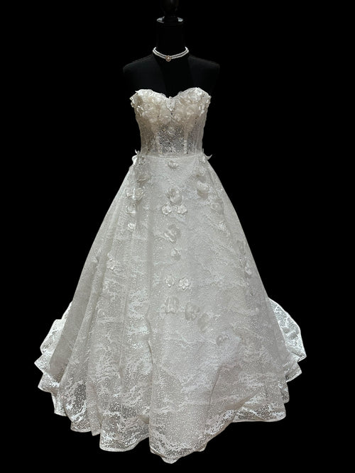 A Custom Couture-Style Ball Gown with  intricate Details Throughout with SweetHeart Neckline SIZE 6