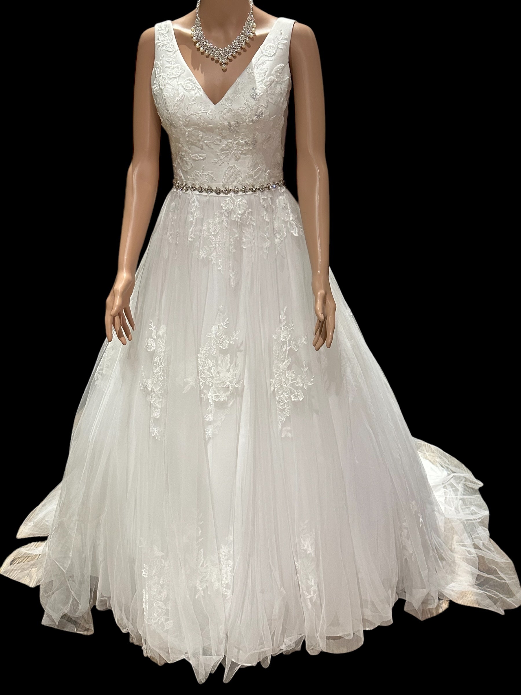 Mikado A-Line Wedding Gown with V-Neck and Crystal Belt/ SIZE 4