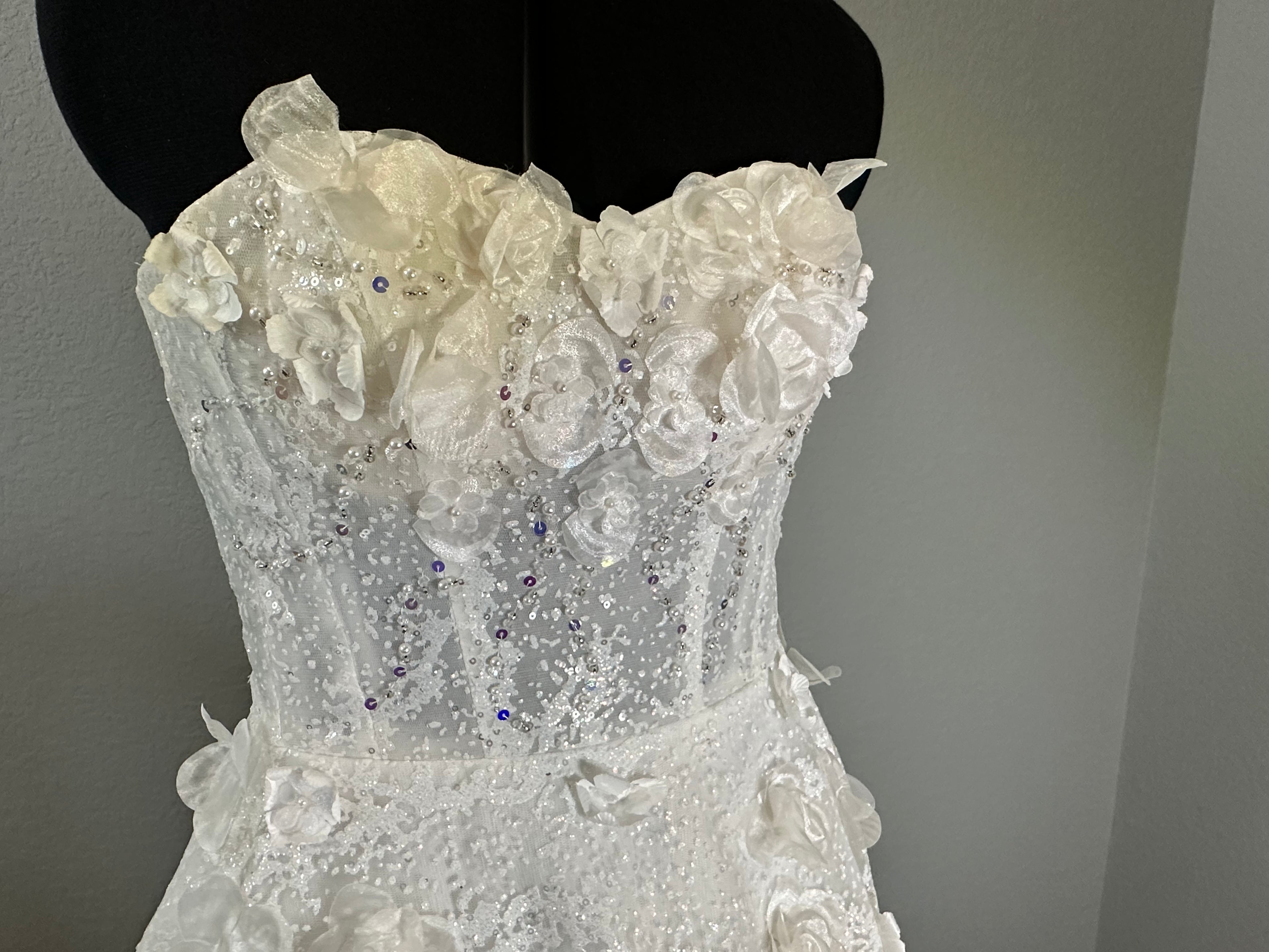 A Custom Couture-Style Ball Gown with  intricate Details Throughout with SweetHeart Neckline SIZE 6