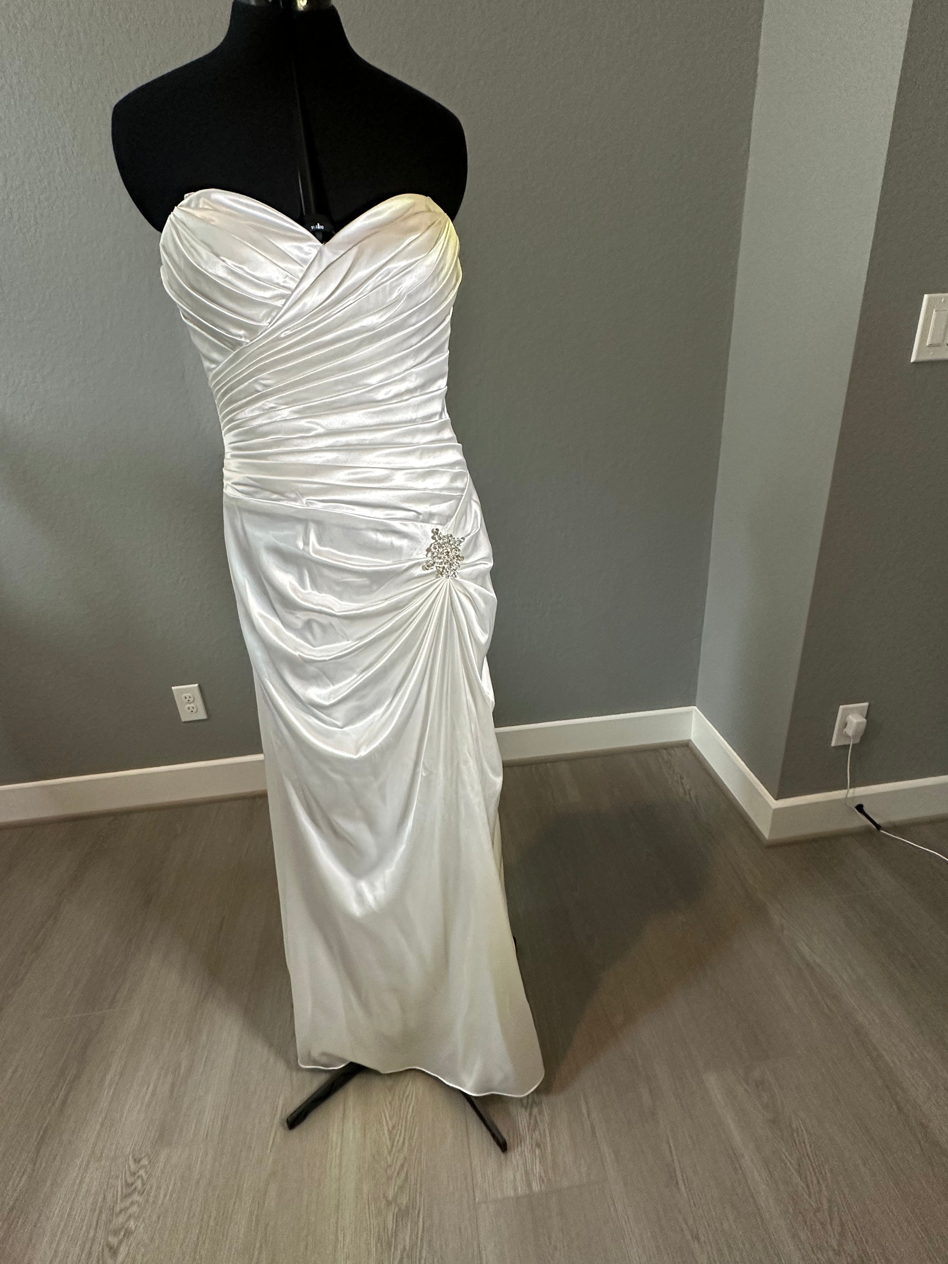 Cinderella Strapless A-line Sheath Gown with a Sweetheart Neckline- SIZE 8