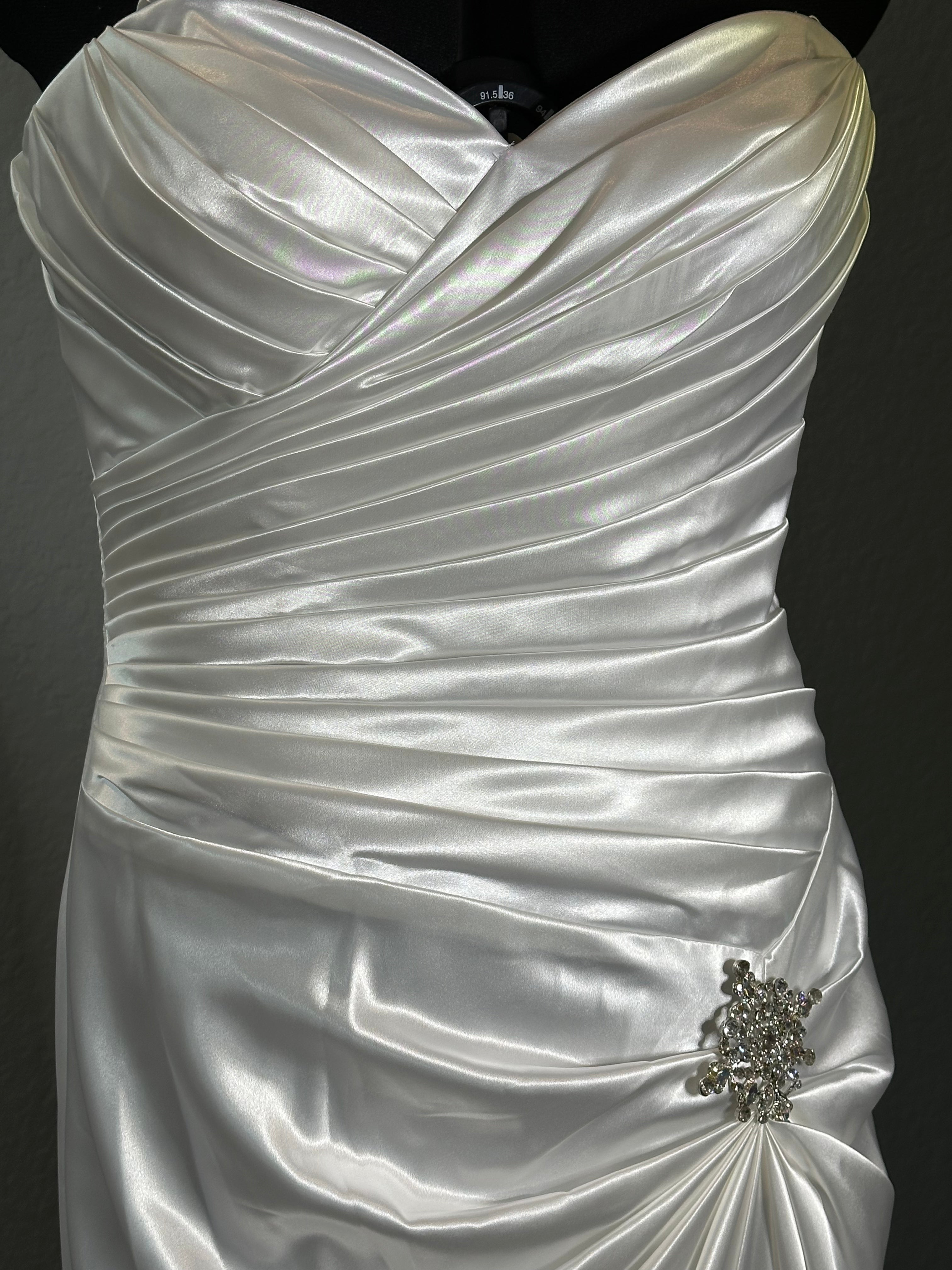 Cinderella Strapless A-line Sheath Gown with a Sweetheart Neckline- SIZE 8