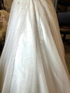 Alfred Angelo Princess Ballgown Wedding Dress | Strapless Sweetheart Tulle Bridal Gown with Beaded Bodice SIZE 10