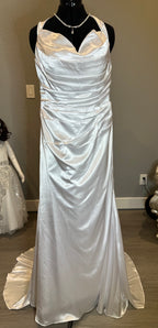 Custom made Elegant Satin Mermaid Wedding Dress with Ruched Bodice & Cap Sleeves | Vintage-Inspired Bridal Gown SIZE 10