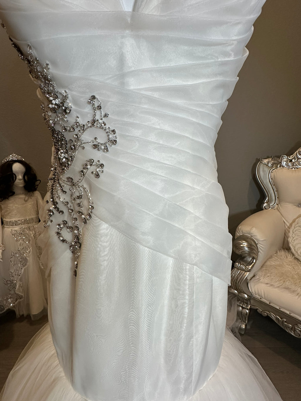 Simone Carvalli Elegant Mermaid Wedding Dress with Beaded Ruched Bodice & Tulle Skirt Train SIZE 12
