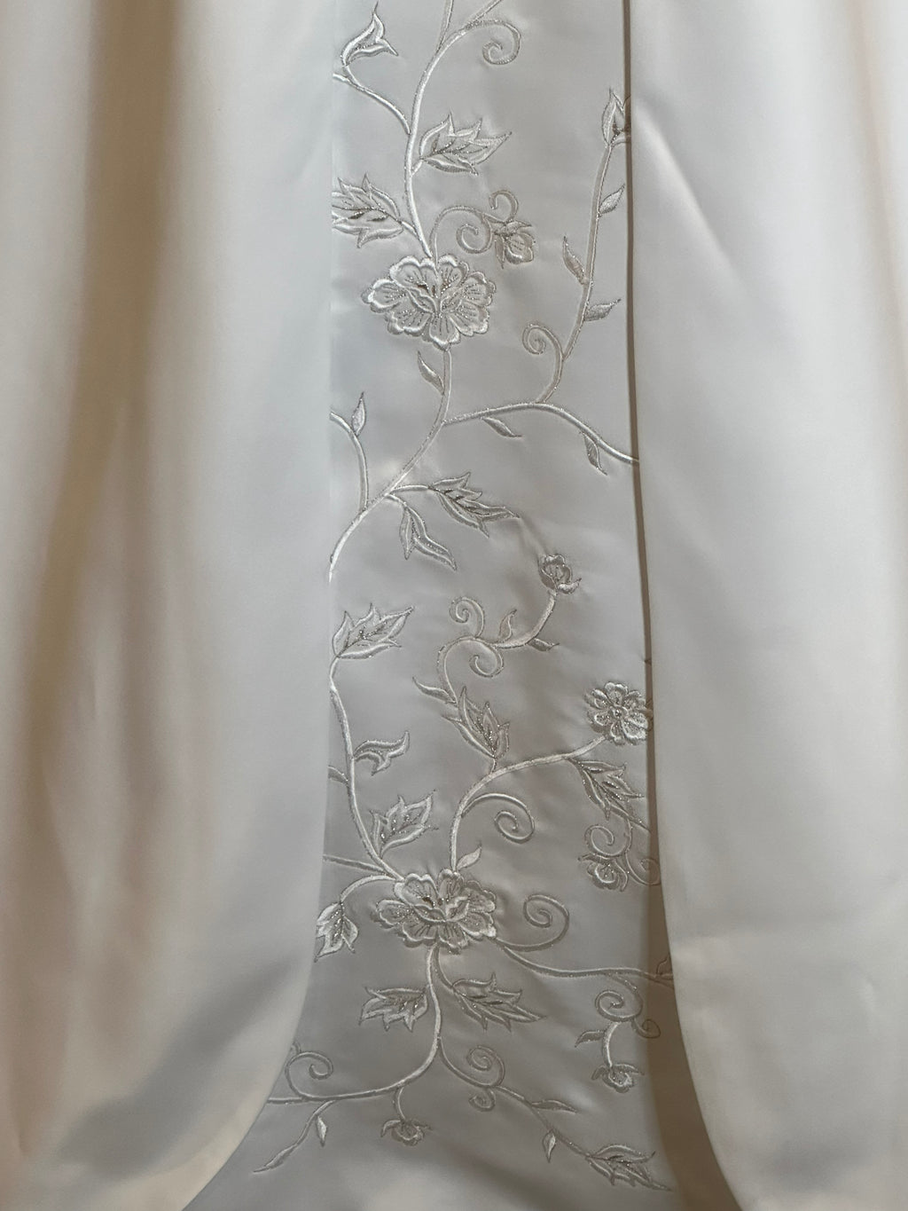 Emme Bridal Satin A-Line Wedding Dress w/ Spaghetti Straps, Corset Back & Embroidery SIZE 14