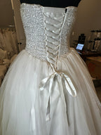 Alfred Angelo A-Line Strapless Sweetheart Gown with a  Corset Back- SIZE 8