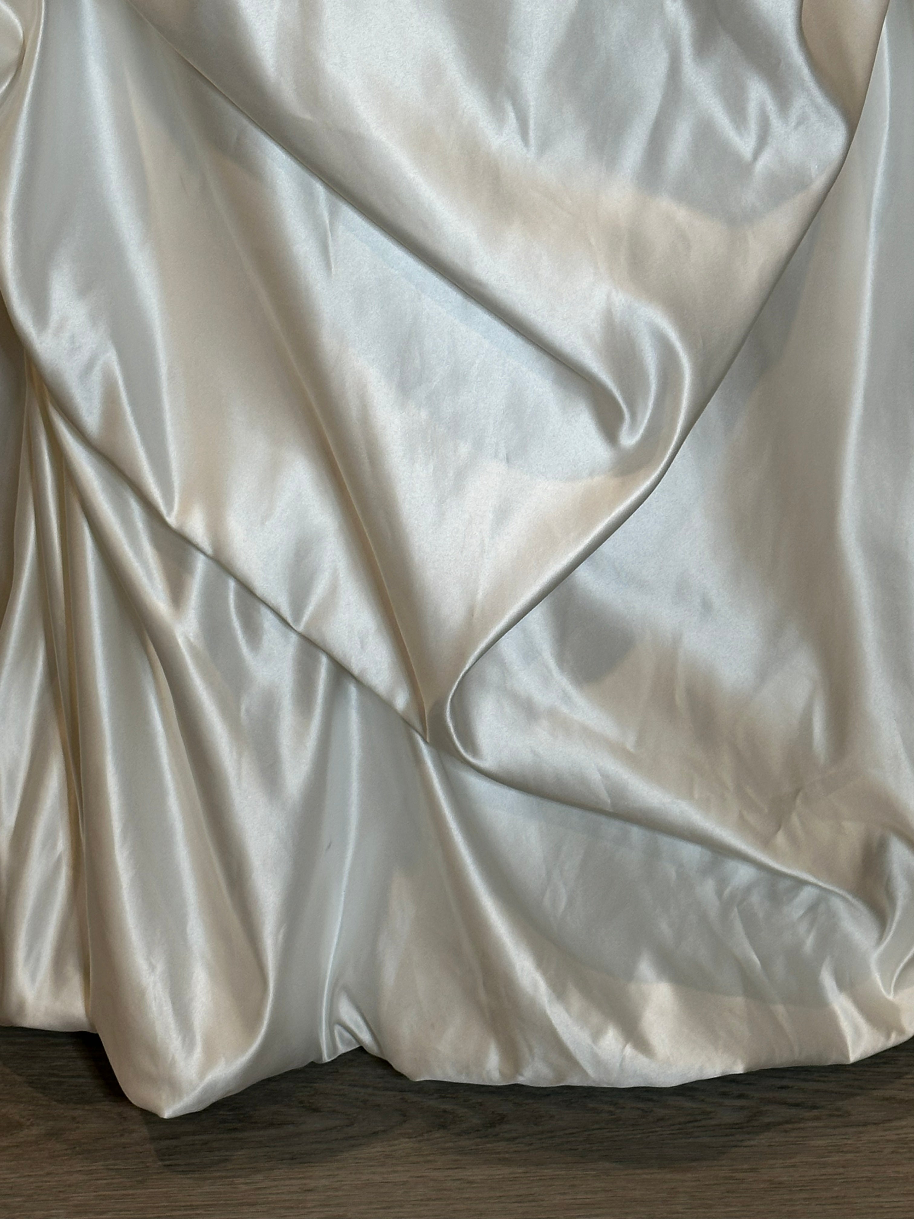 Allure Bridals Strapless Beaded Wedding Dress with Satin Ball Gown Skirt & Train SIZE 10
