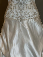 Allure Bridals Strapless Beaded Wedding Dress with Satin Ball Gown Skirt & Train SIZE 10