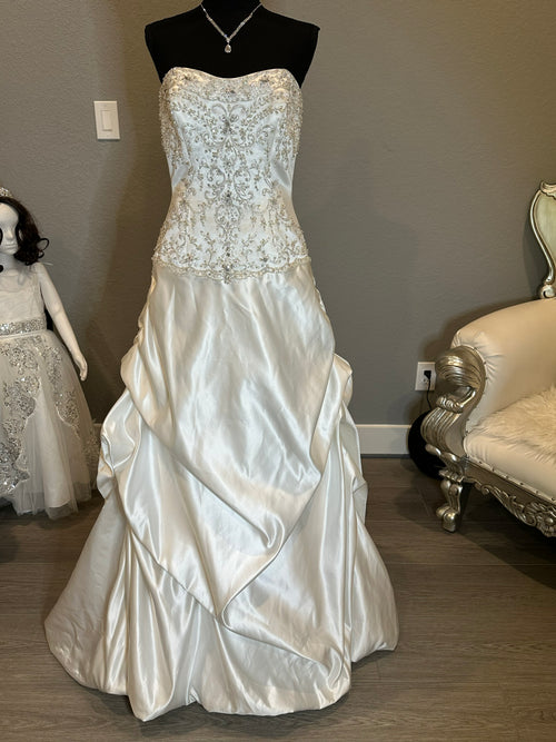 Allure Bridals Strapless Beaded Wedding Dress with Satin Ball Gown Skirt & Train SIZE 10