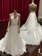 Blue by Enzoani Halifax A-Line Tulle Wedding Dress w/ Beaded Cap Sleeves & Open Back SIZE 8