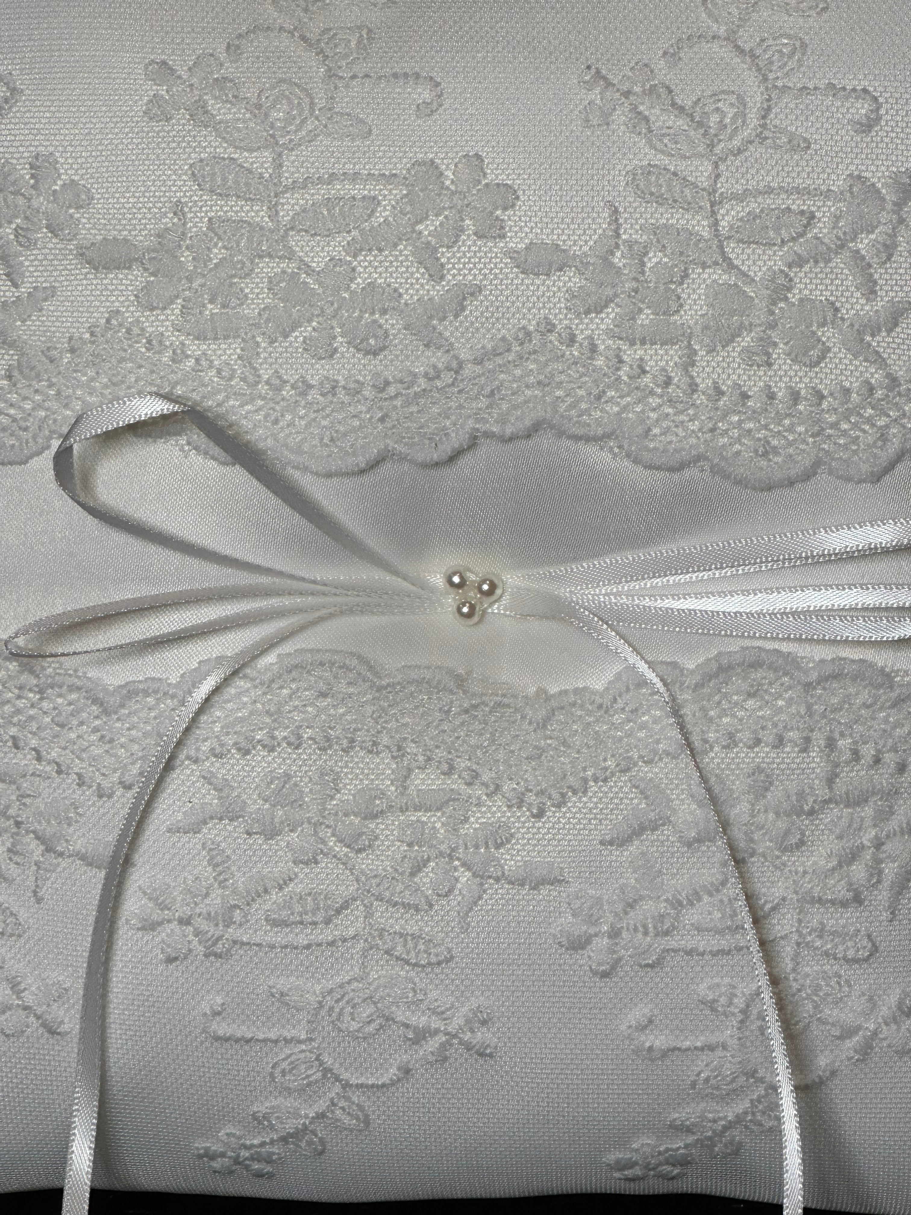 Elegant White Lace Wedding Ring Pillow
