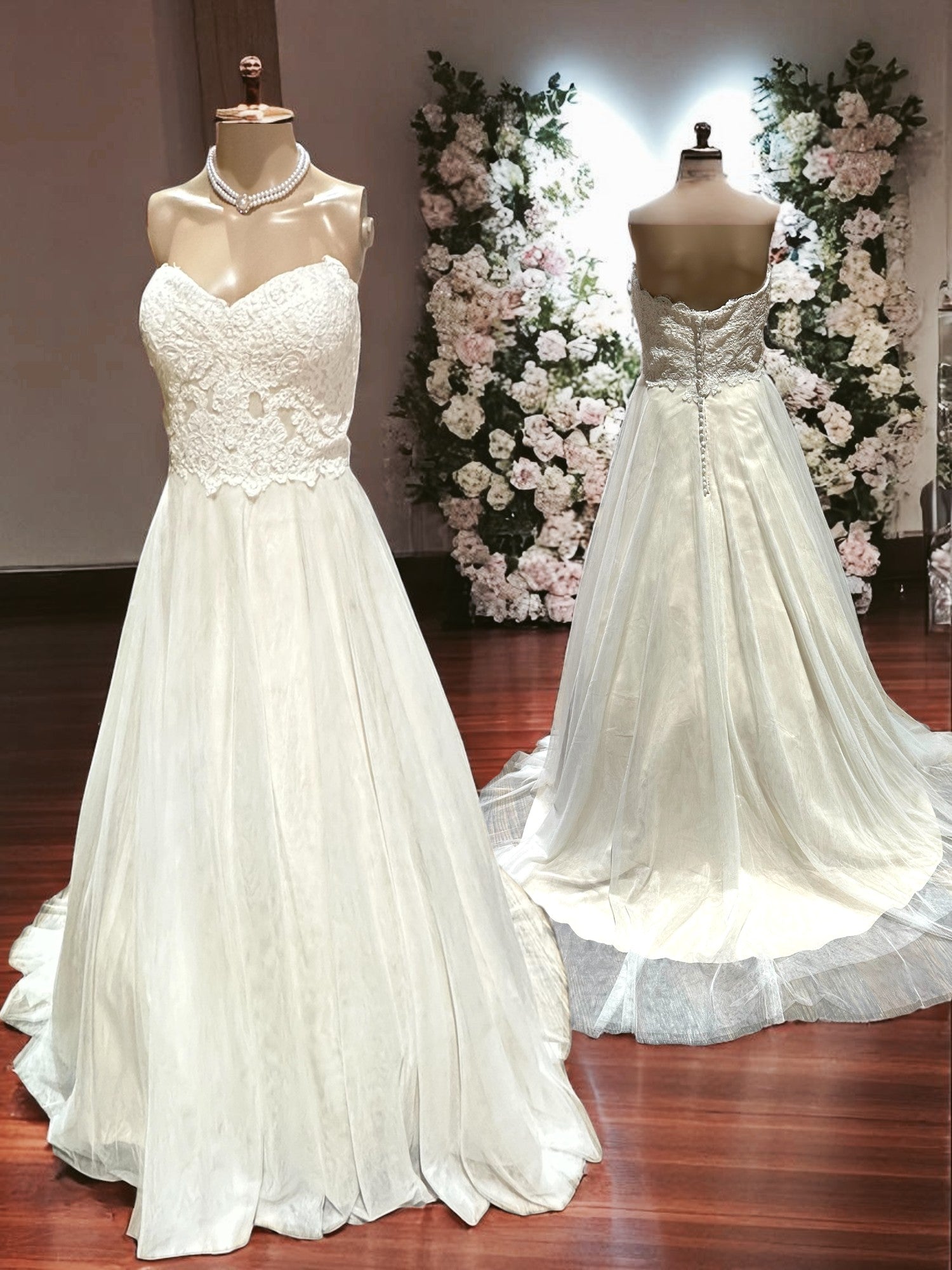 Carrrafina Removable Straps Sweetheart Neckline with A-Line Silhouette SIZE 8