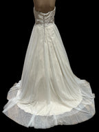 Carrrafina Removable Straps Sweetheart Neckline with A-Line Silhouette SIZE 8