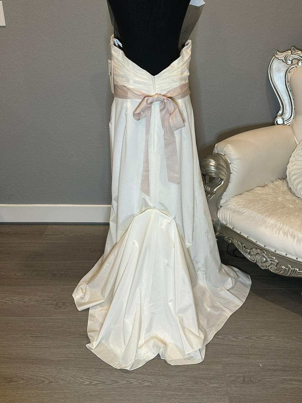 David’s Bridal Strapless Wedding Dress – Satin A-Line, Floral Waist Detail, Chapel Train- SIZE 14