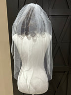 Simple Fingertip Wedding Veil | Single Tier Classic Tulle Bridal Veil
