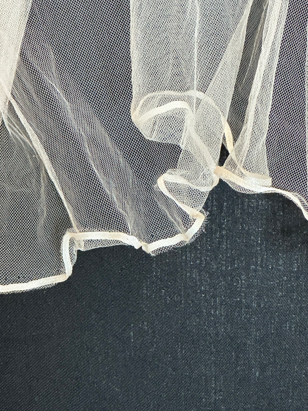 Wedding Veil with Blusher & Lace Edge – Fingertip Length Bridal Veil with Soft Tulle