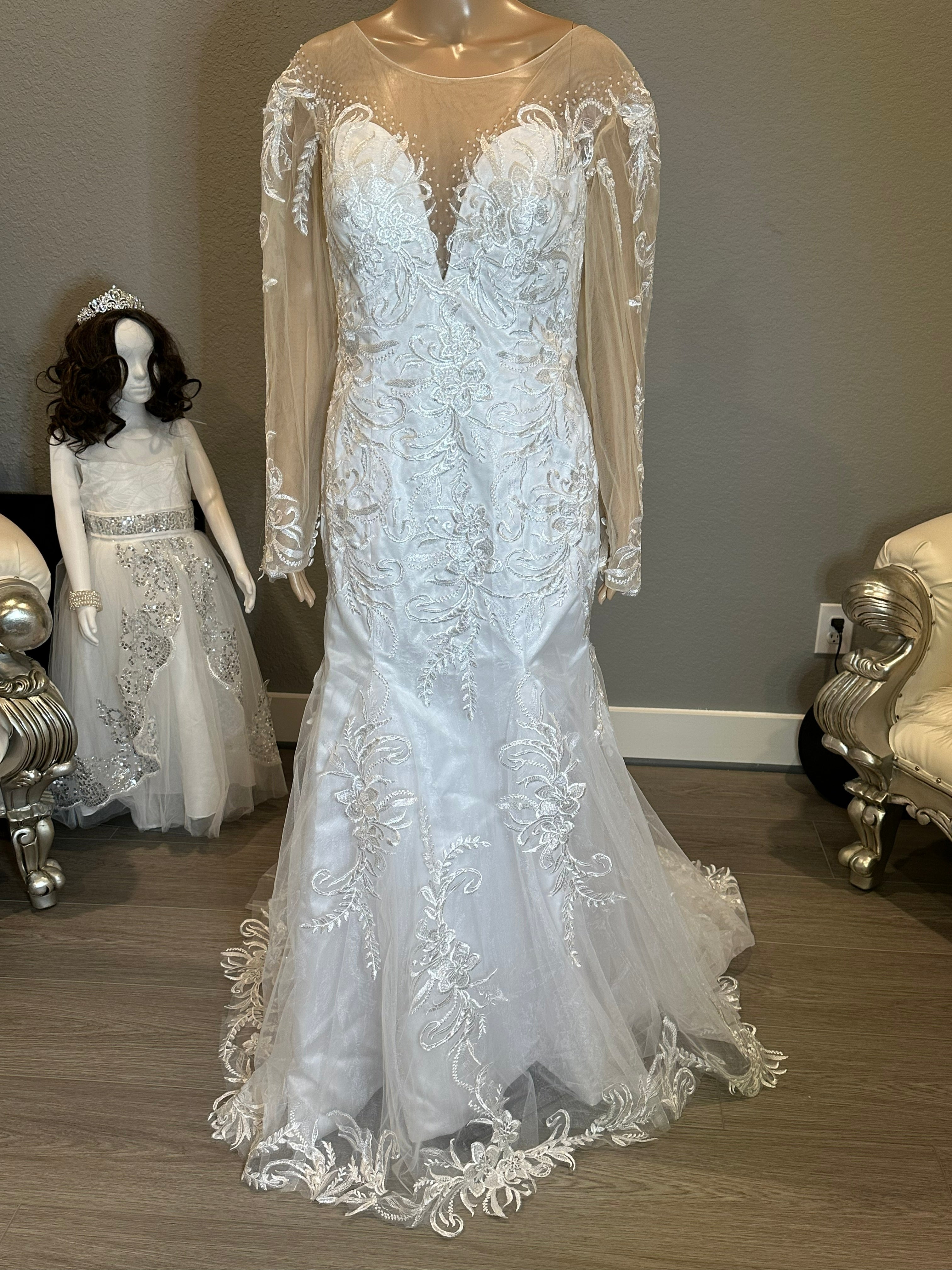 Illusion Long Sleeve Lace Mermaid Wedding Dress with Sheer Back & Scalloped Train SIZE 12
