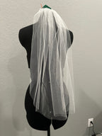 Simple Fingertip Wedding Veil | Single Tier Classic Tulle Bridal Veil