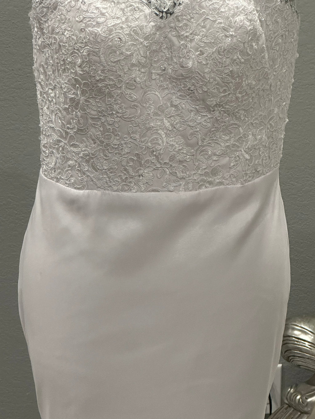Loyeloy Elegant High Neck Mermaid Wedding Dress – Lace Bodice, Satin Skirt & Illusion Train- SIZE 12