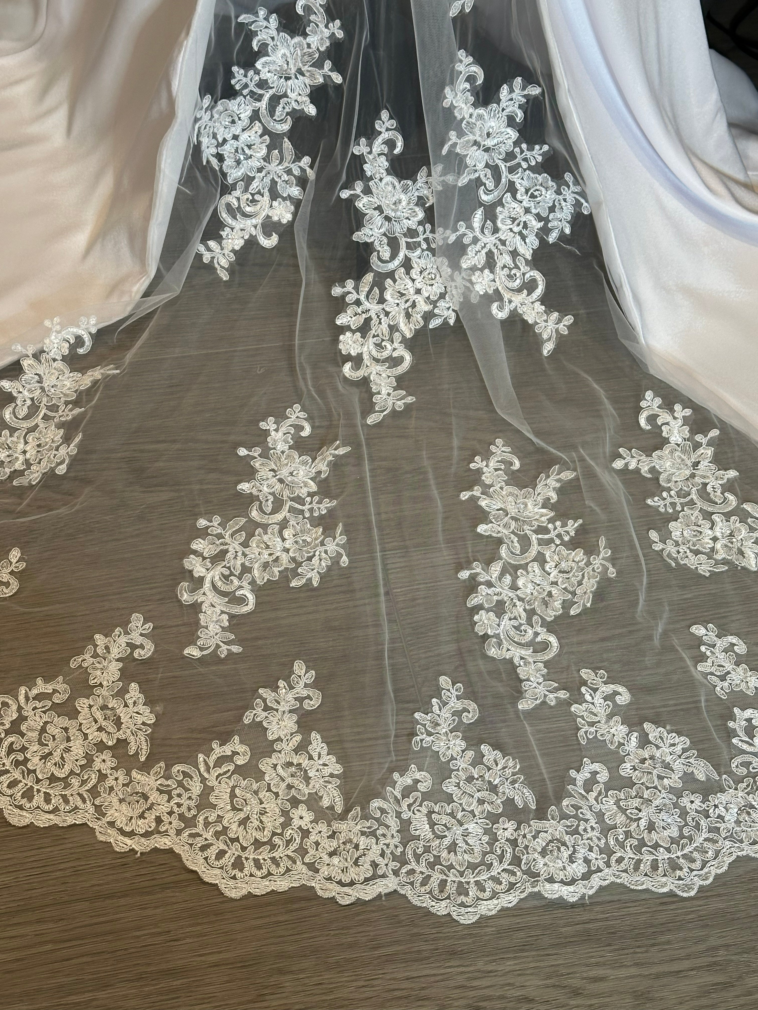 Loyeloy Elegant High Neck Mermaid Wedding Dress – Lace Bodice, Satin Skirt & Illusion Train- SIZE 12