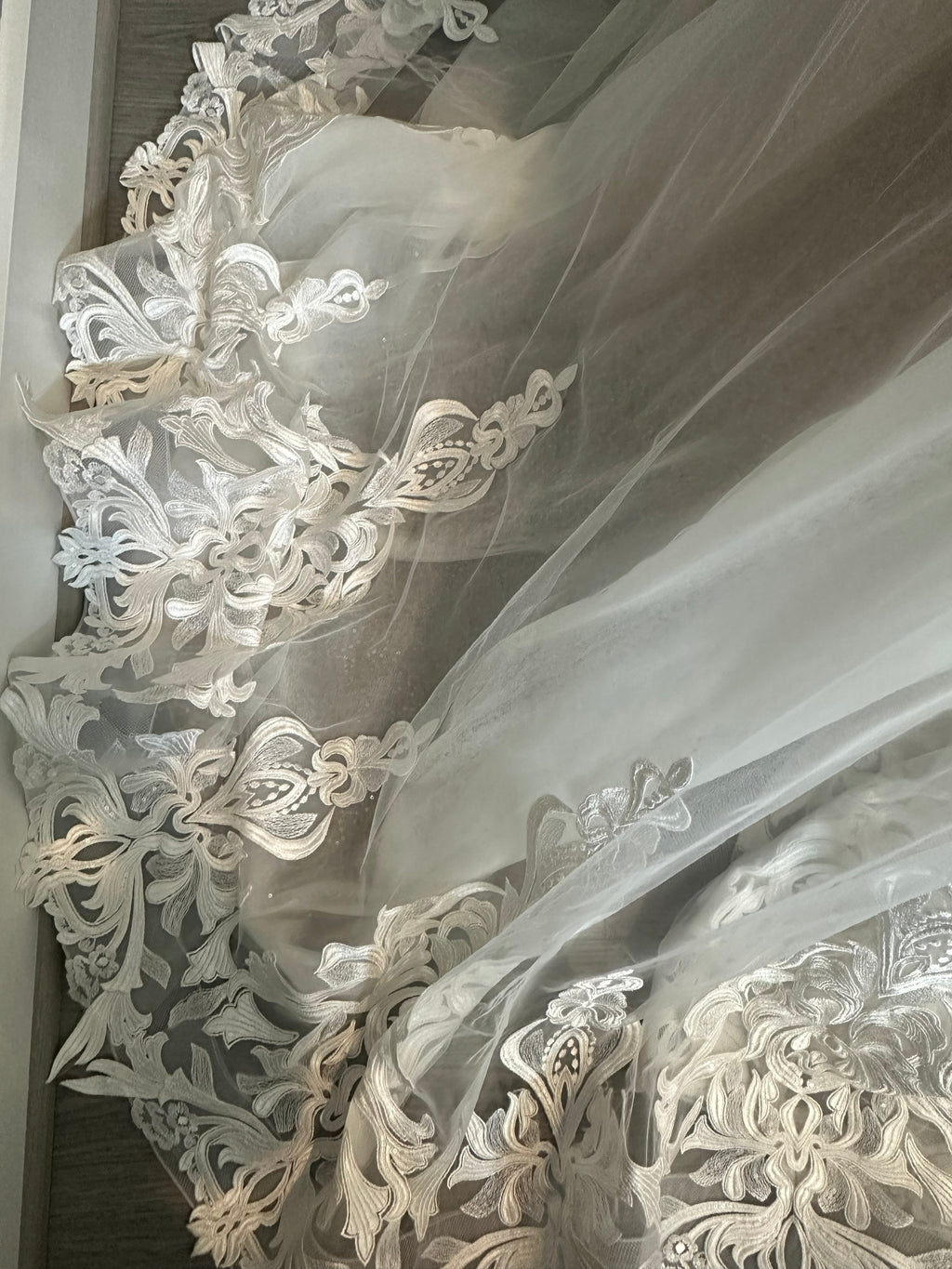 Ida Torrez Couture-Style Ball Gown Wedding Dress/ SIZE 2