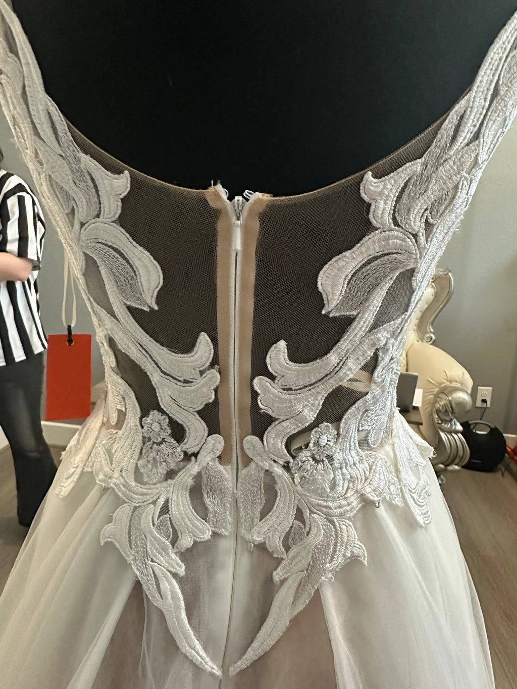 Ida Torrez Couture-Style Ball Gown Wedding Dress/ SIZE 2