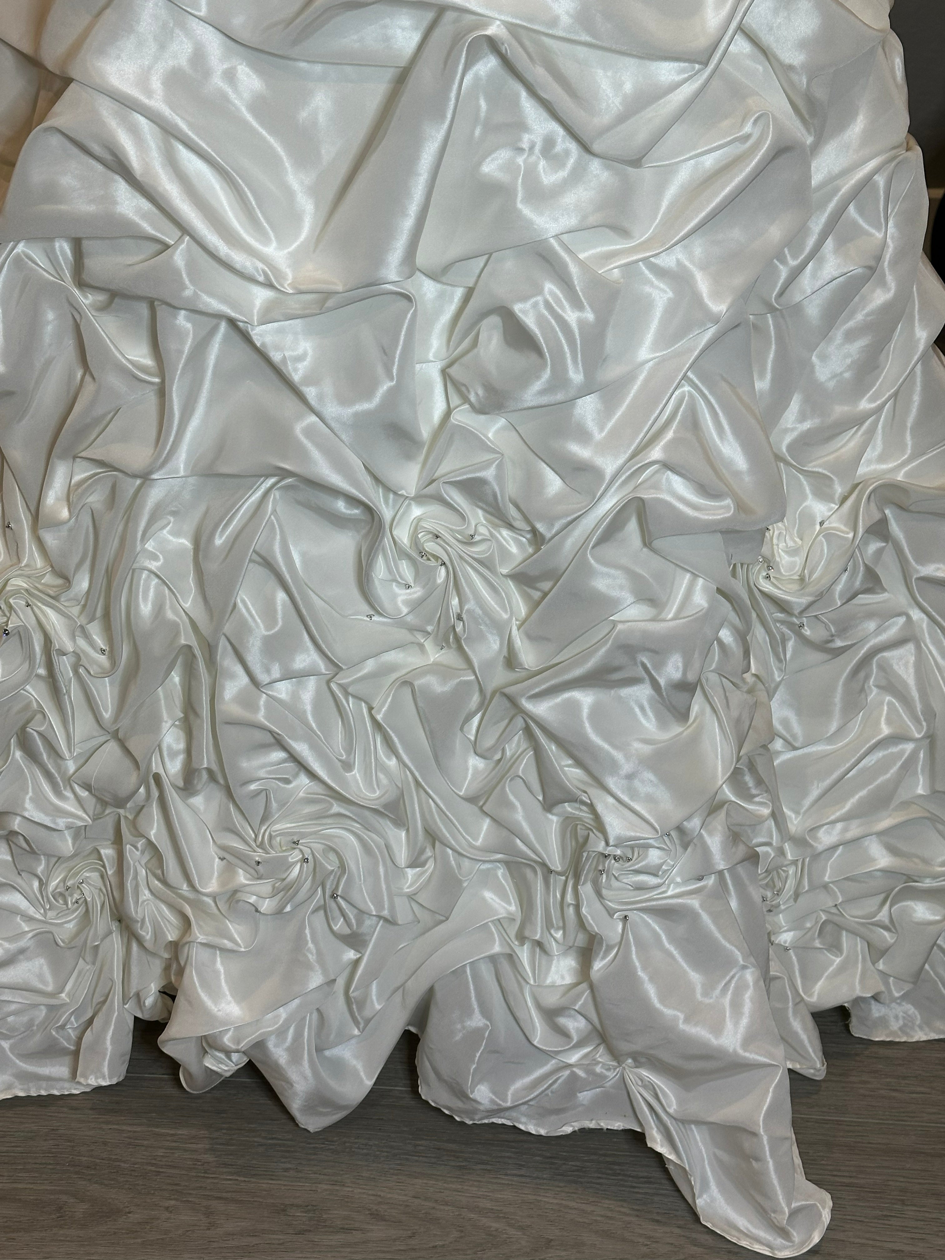 Maggie Sottero Ruched Taffeta Fit & Flare Wedding Dress with Corset Back SIZE 10