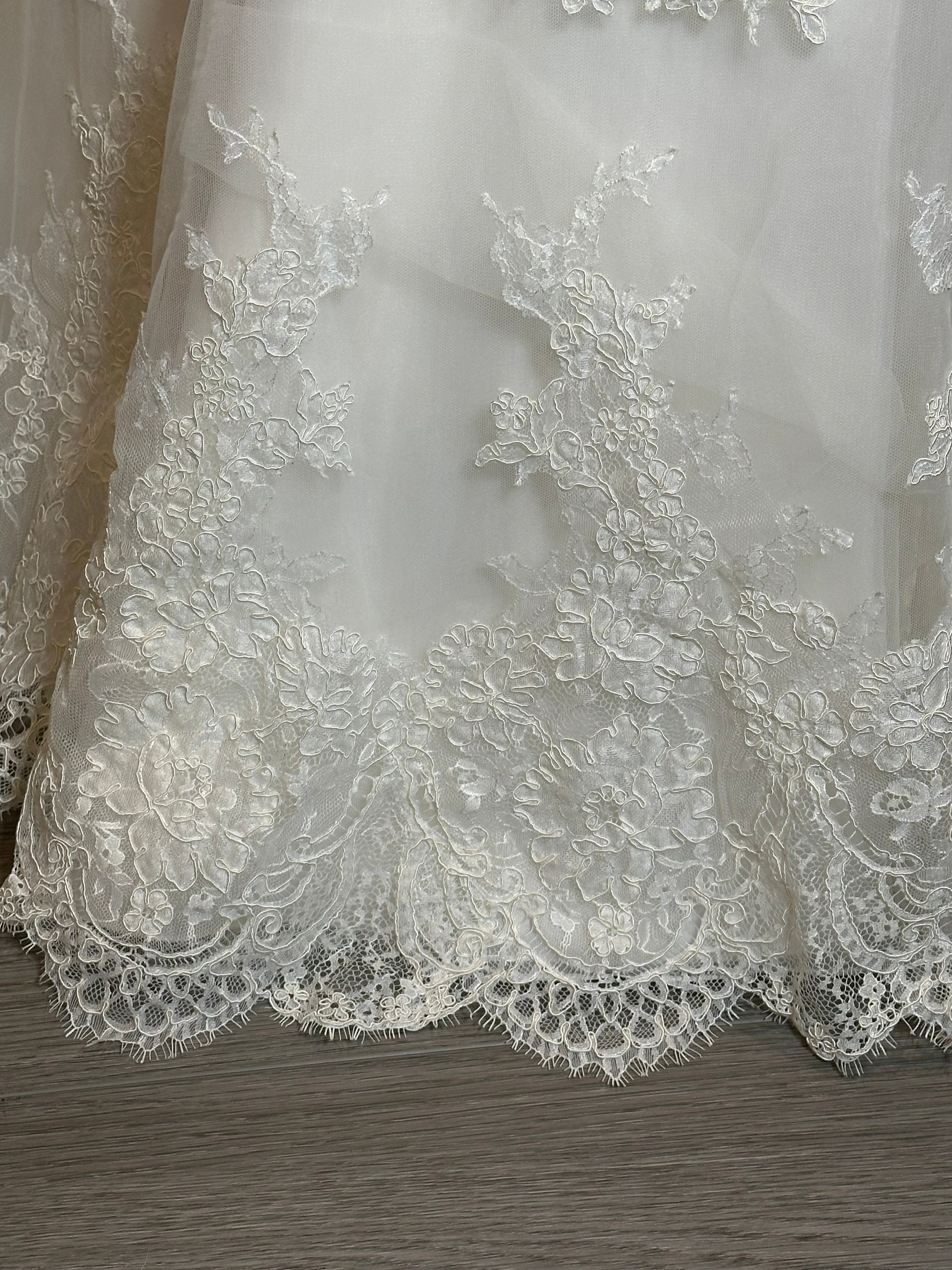 Martina Liana Lace Mermaid Wedding Dress – V Neck, Low Back, Button Detail, Ivory- SIZE 2