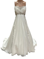 Rhiannon A-Line Strapless Sweetheart Wedding Dress/ SIZE 4