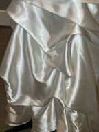 David's Bridal Elegant Satin Trumpet Bridal Gown with Sweetheart Neckline SIZE 8