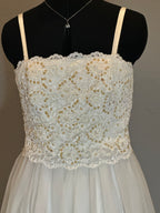 Alyce Designs Boho Lace Wedding Dress with Spaghetti Straps | A-Line Tulle Bridal Gown SIZE 8