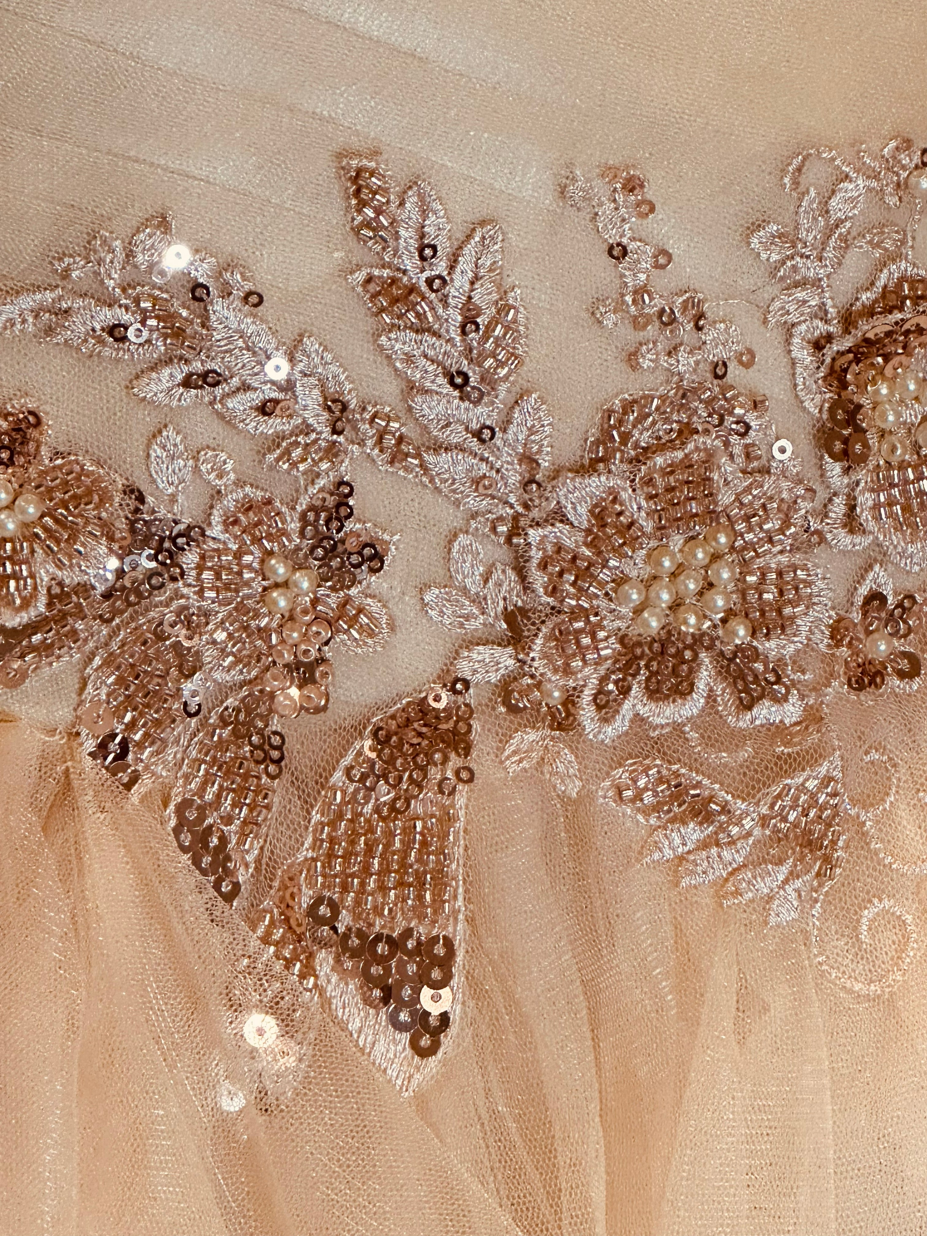 Strapless Ball Gown Wedding Dress w/ Layered Organza Skirt, Beaded Waist & Chapel Train SIZE 14