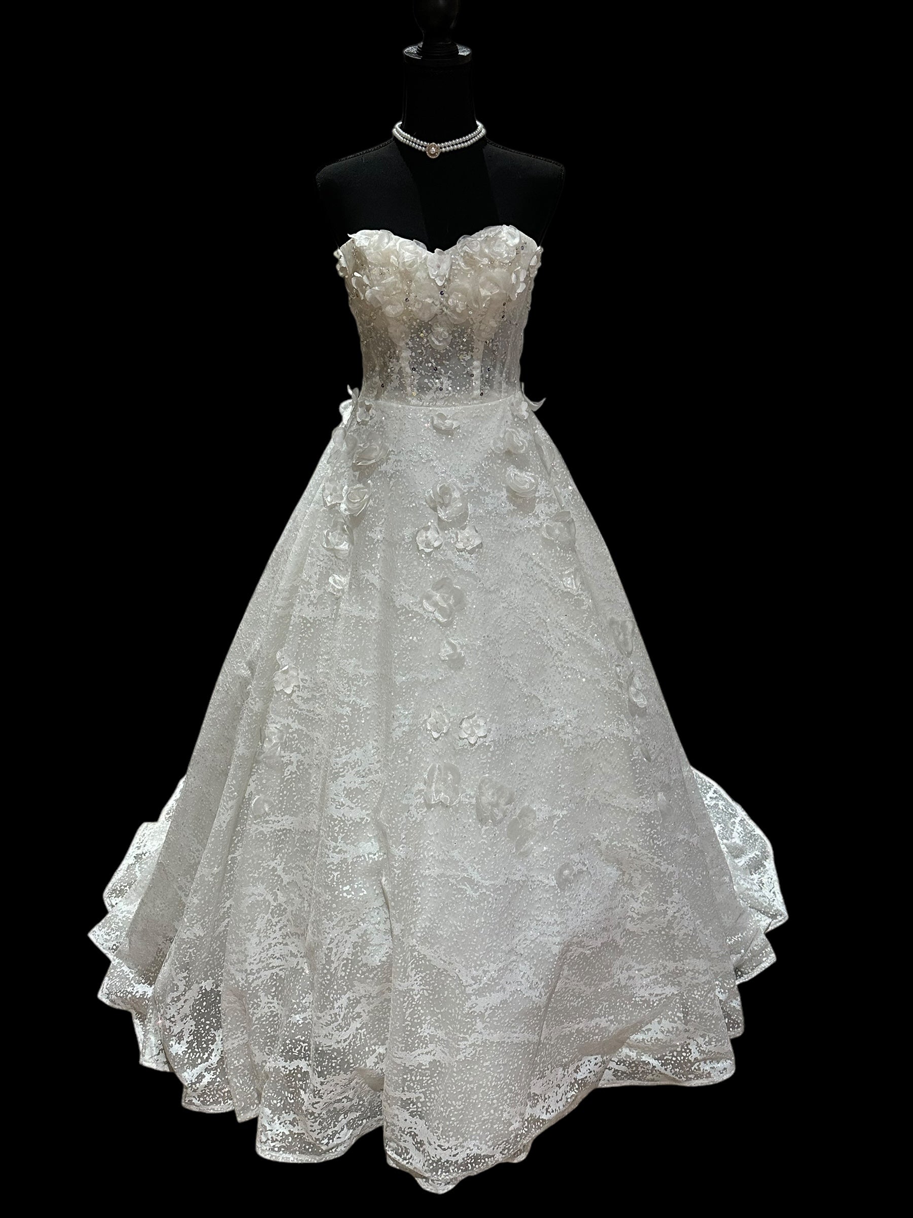 A Custom Couture-Style Ball Gown with  intricate Details Throughout with Sweet Heart Neckline SIZE 6
