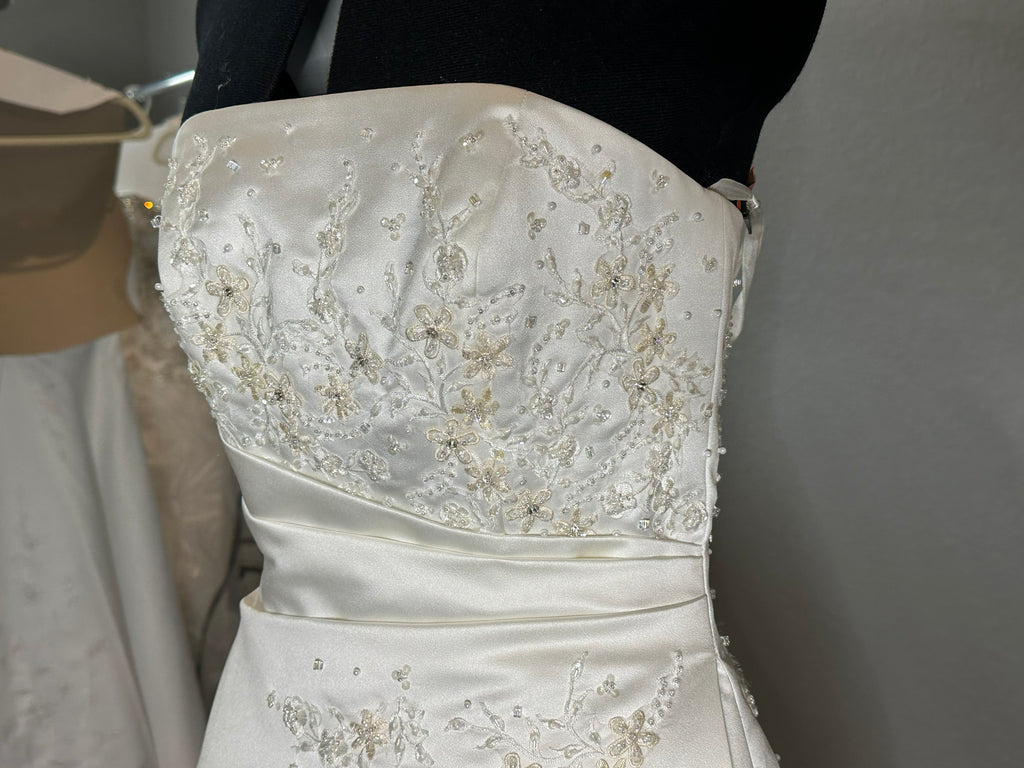 Michaelangelo Collection Ivory A-Line Satin Gown with Beading SIZE 8