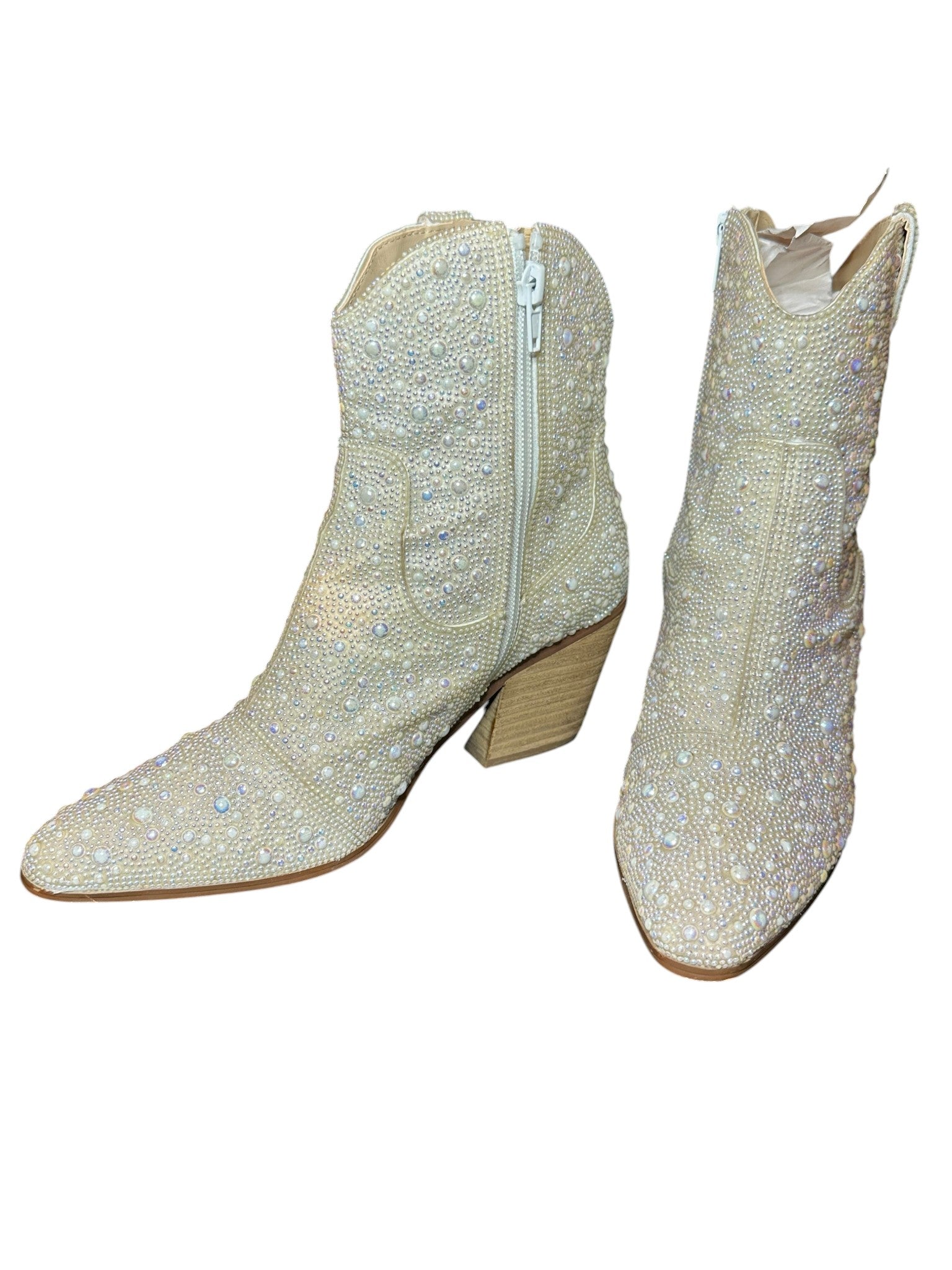 Betsey Johnson Pearl & Rhinestone Embellished Bridal Boots – Ivory Western Glam Heels- SIZE 6.5