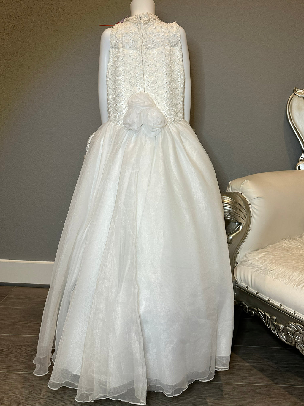 White Flower Girl Dress – Lace Bodice, High Neck, Full Tulle Skirt, Formal Dress SIZE 10